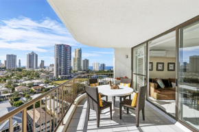 Ocean Facing 1-Bed with Ocean Pool & Tennis Court